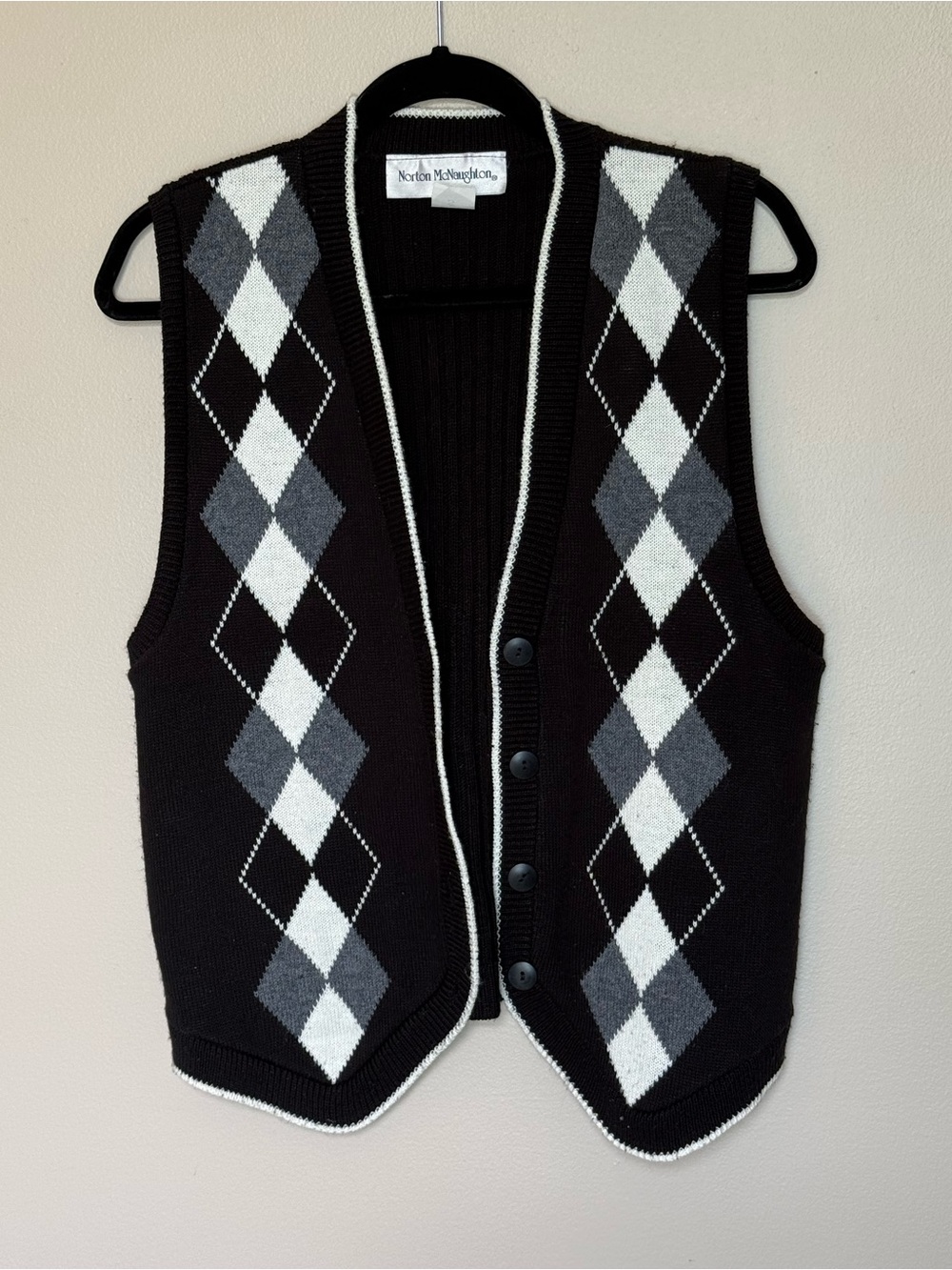 Norton McNaughton vintage argyle vest black white great button